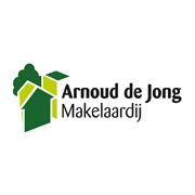 Logo van Arnoud De Jong Makelaardij B.V.
